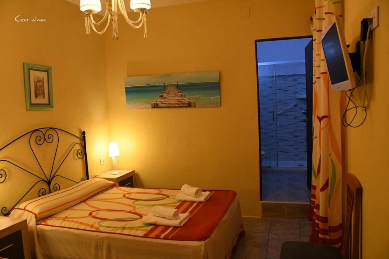 צ'יפיונה Hostal Costa De La Luz מראה חיצוני תמונה